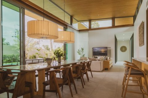 Chalet de 4 dormitorios en Phuket, Tailandia № 191128 - foto 7