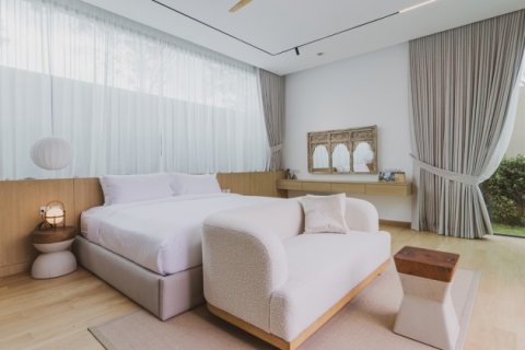 Chalet de 4 dormitorios en Phuket, Tailandia № 191128 - foto 13