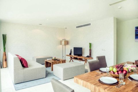 Condominio de 3 dormitorios en Phuket, Tailandia № 119293 - foto 6