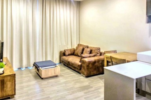 Condo à Bang Sue, Bangkok, Thaïlande, 1 chambre  № 119292
