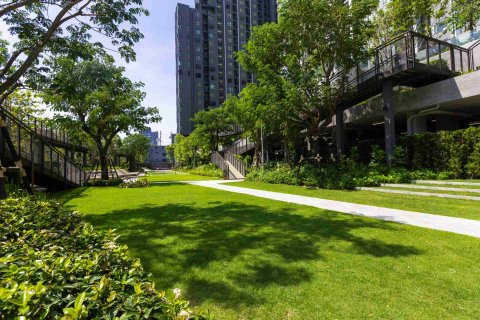 Condominio de 1 dormitorio en Thonburi, Bangkok, Tailandia № 183762 - foto 5