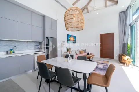 Casa de 3 dormitorios en Phuket, Tailandia № 209581 - foto 2