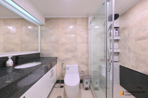 Condominio de 1 dormitorio en Bangkok, Tailandia № 186575 - foto 4