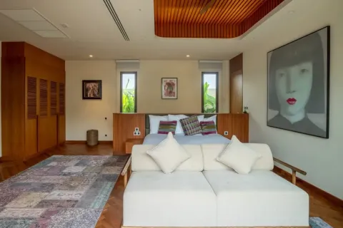 House in Bang Tao, Thailand 4 bedrooms № 174060 - photo 8