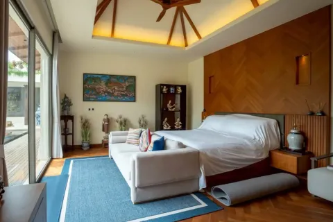 House in Bang Tao, Thailand 4 bedrooms № 174060 - photo 7