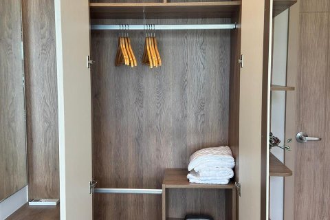 Apartamento de 2 habitaciones en Pattaya, Tailandia № 210089 - foto 6