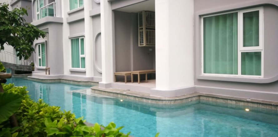 Apartamento de 3 habitaciones en Pattaya, Tailandia № 210090