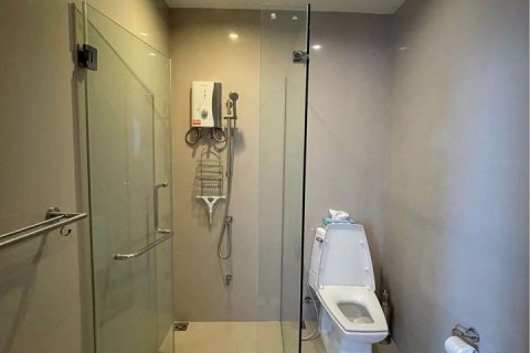 Condominio de 2 dormitorios en Chatuchak, Bangkok, Tailandia № 47739 - foto 13