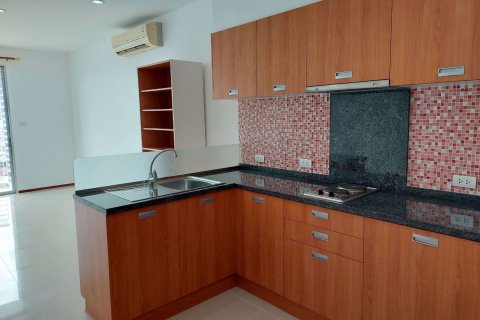 Condominio de 1 dormitorio en Khlong San, Bangkok, Tailandia № 47742 - foto 7