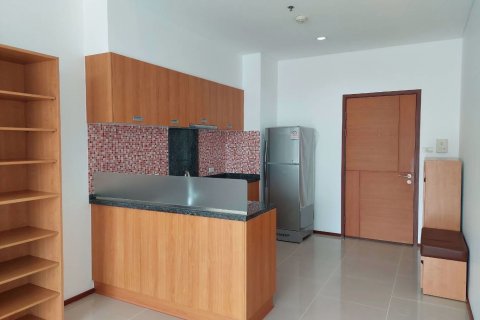 Condominio de 1 dormitorio en Khlong San, Bangkok, Tailandia № 47742 - foto 5