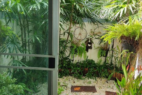 Casa de 3 dormitorios en Bang Kapi, Bangkok, Tailandia № 47743 - foto 4
