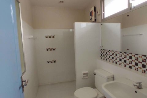 Casa de 3 dormitorios en Bang Kapi, Bangkok, Tailandia № 47743 - foto 17