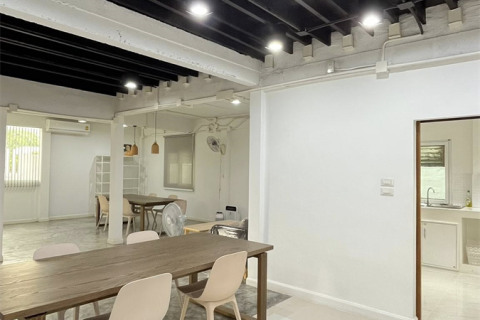 Casa de 5 dormitorios en Bangkok, Tailandia № 189415 - foto 9
