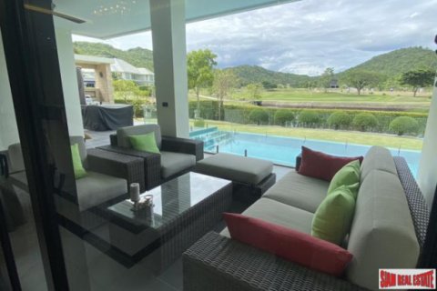 Chalet de 3 dormitorios en Hua Hin, Tailandia № 203278