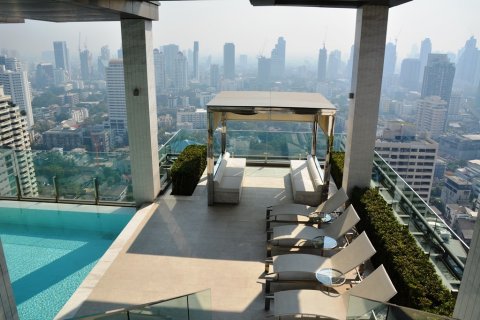 Condo in Bangkok, Thailand, 2 bedrooms  № 66013 - photo 12