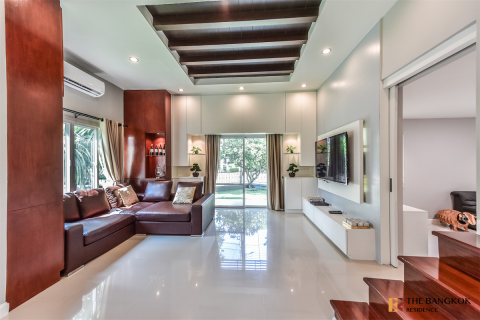 Casa de 4 dormitorios en Bangkok, Tailandia № 189311 - foto 6