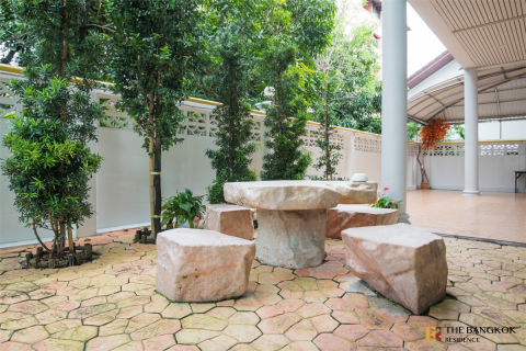 Casa de 5 dormitorios en Bangkok, Tailandia № 189314 - foto 9