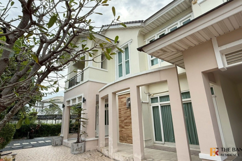 Casa de 5 dormitorios en Bangkok, Tailandia № 189309 - foto 4