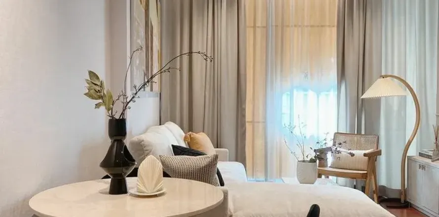 Studio in the Condo in Watthana, Bangkok, Thailand № 159433