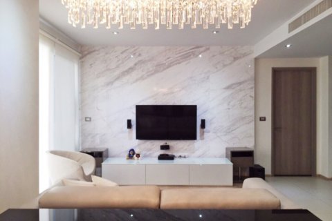 Condominio de 2 dormitorios en Bangkok, Tailandia № 66050 - foto 3