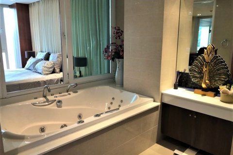 Condominio de 4 dormitorios en Phuket, Tailandia № 66051 - foto 9