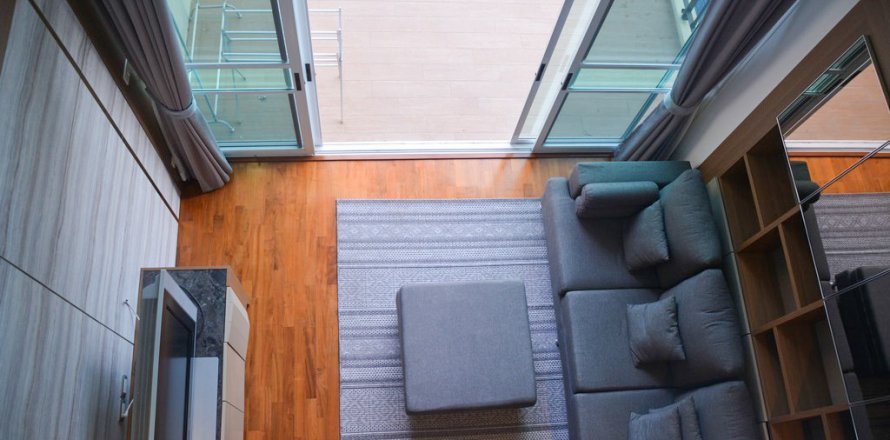Condominio de 3 dormitorios en Bangkok, Tailandia № 66047
