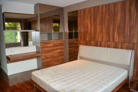 Condominio de 3 dormitorios en Bangkok, Tailandia № 66047 - foto 9