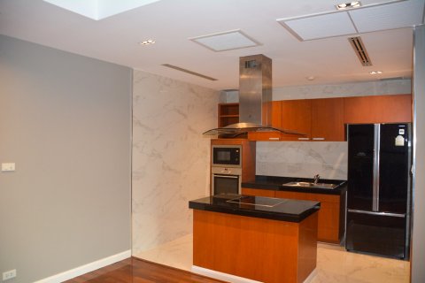 Condominio de 3 dormitorios en Bangkok, Tailandia № 66047 - foto 6