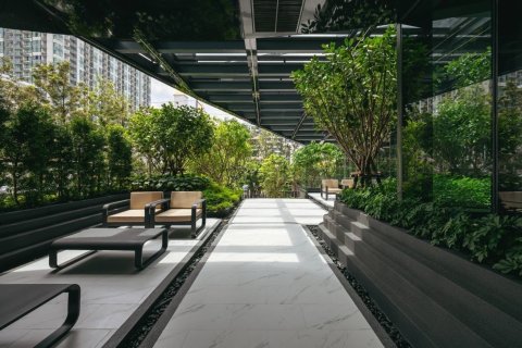 Studio in the Condo in Watthana, Bangkok, Thailand № 170448 - Foto 11