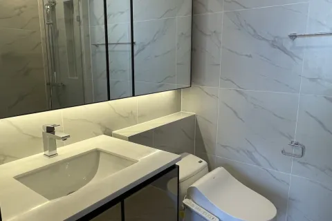 Studio in the Condo in Watthana, Bangkok, Thailand № 170448 - Foto 6