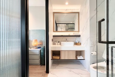 Estudio en el condominio en Phuket, Tailandia № 170442 - foto 10