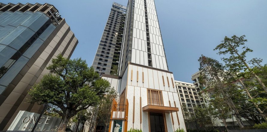 Hors-plan Once Pattaya Condominium à Pattaya, Thaïlande № 65094
