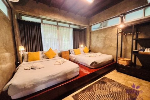 Casa de 6 dormitorios en Hang Dong, Tailandia № 209946 - foto 13