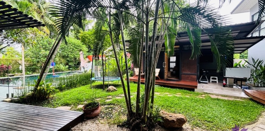 Casa de 6 dormitorios en Hang Dong, Tailandia № 209946