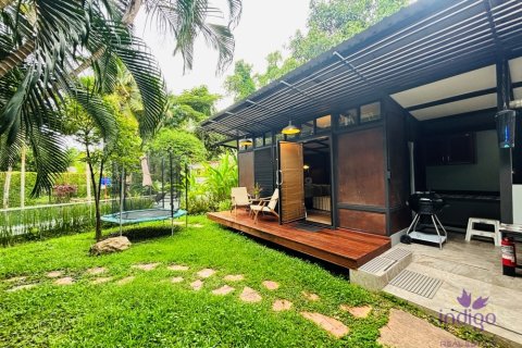 Casa de 6 dormitorios en Hang Dong, Tailandia № 209946 - foto 3