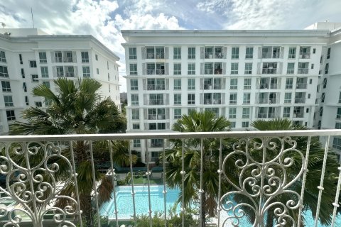 Apartamento de 2 dormitorios en Pattaya, Tailandia № 209947