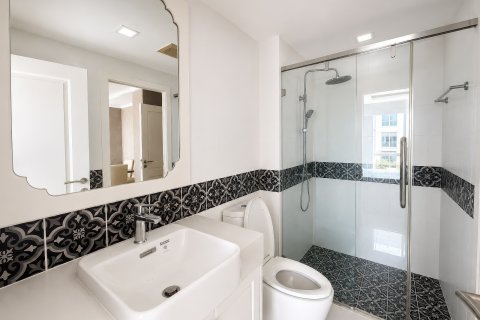 Apartamento de 2 dormitorios en Pattaya, Tailandia № 209947 - foto 9