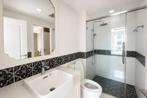 Apartamento de 2 dormitorios en Pattaya, Tailandia № 209947 - foto 21