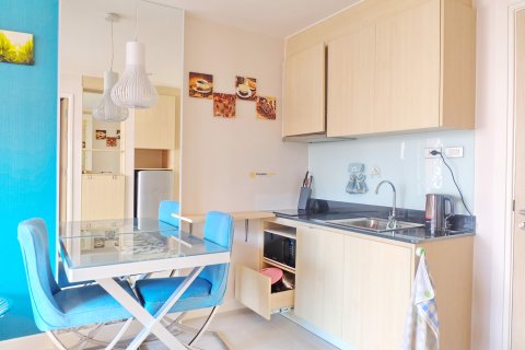 Estudio en el condominio en Jomtien Beach, Pattaya, Tailandia № 209944 - foto 13
