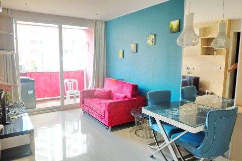 Estudio en el condominio en Jomtien Beach, Pattaya, Tailandia № 209944 - foto 2