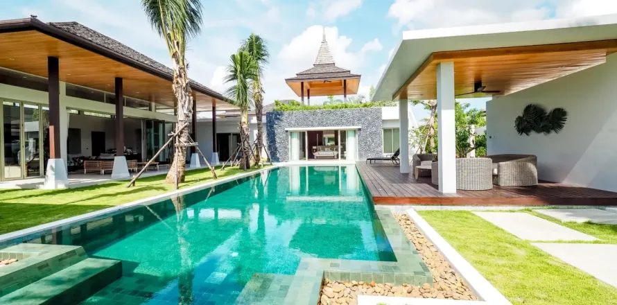 Villa à Phuket, Thaïlande 3 chambres № 177824