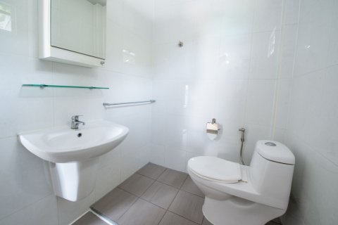 Casa de 2 dormitorios en Phuket, Tailandia № 142631 - foto 17