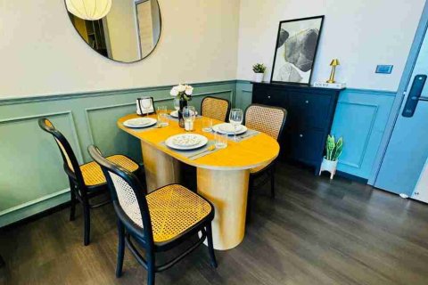 Condominio de 1 dormitorio en Thonburi, Bangkok, Tailandia № 184007 - foto 18