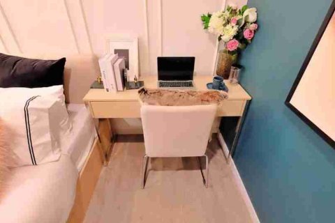 Condominio de 2 dormitorios en Thonburi, Bangkok, Tailandia № 184012 - foto 14
