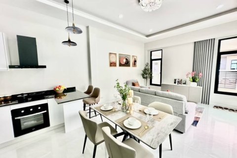 Chalet de 4 dormitorios en Hua Hin, Tailandia № 155295 - foto 7