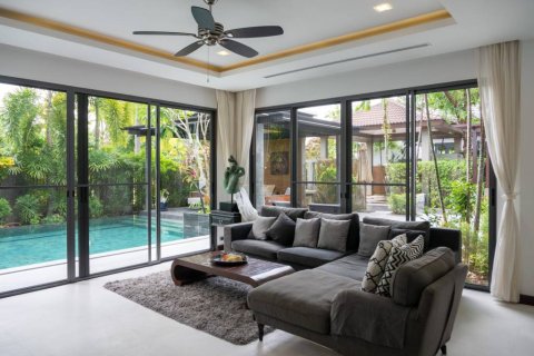 Villa à Phuket, Thaïlande 5 chambres № 155298 - photo 4