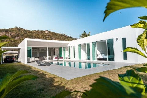 Villa in Hua Hin, Thailand 4 Schlafzimmer № 156363