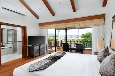 Chalet de 3 dormitorios en Phuket, Tailandia № 190501 - foto 8