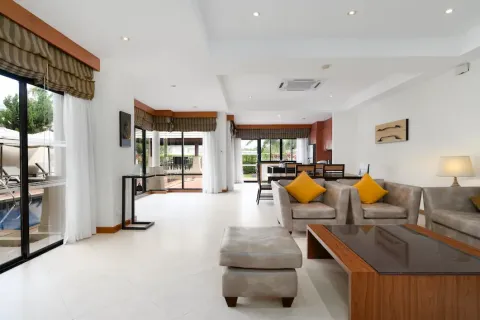 Chalet de 3 dormitorios en Phuket, Tailandia № 190501 - foto 4