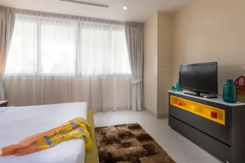Villa in Phuket, Thailand 7 Schlafzimmer № 190503 - Foto 19